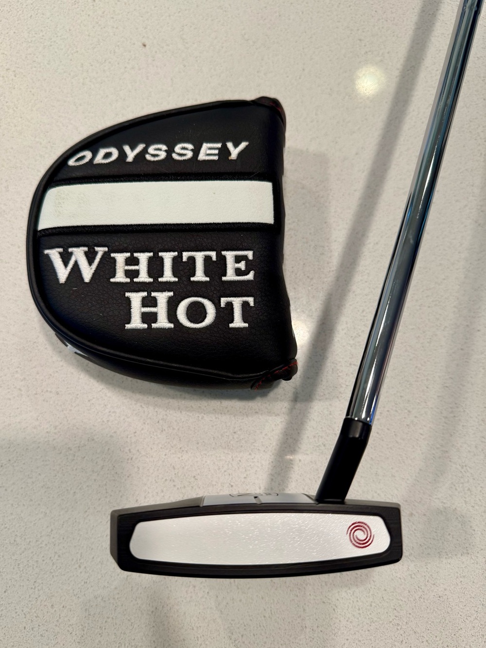 Odyssey White Hot Mallet Putter!! And pressure putt trainer! - Picture 3 of 11